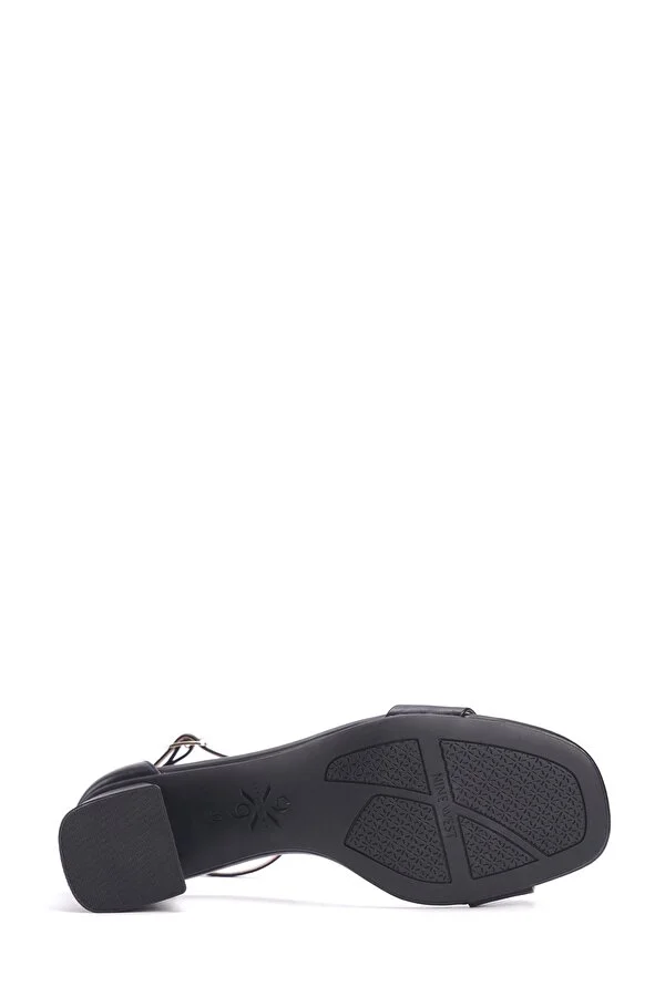 A10148471912010 CASUAL SANDALIAS TACÓN Negro