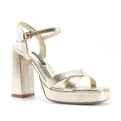 A10192887512010 CASUAL TACÓN CMS 9 Dorado