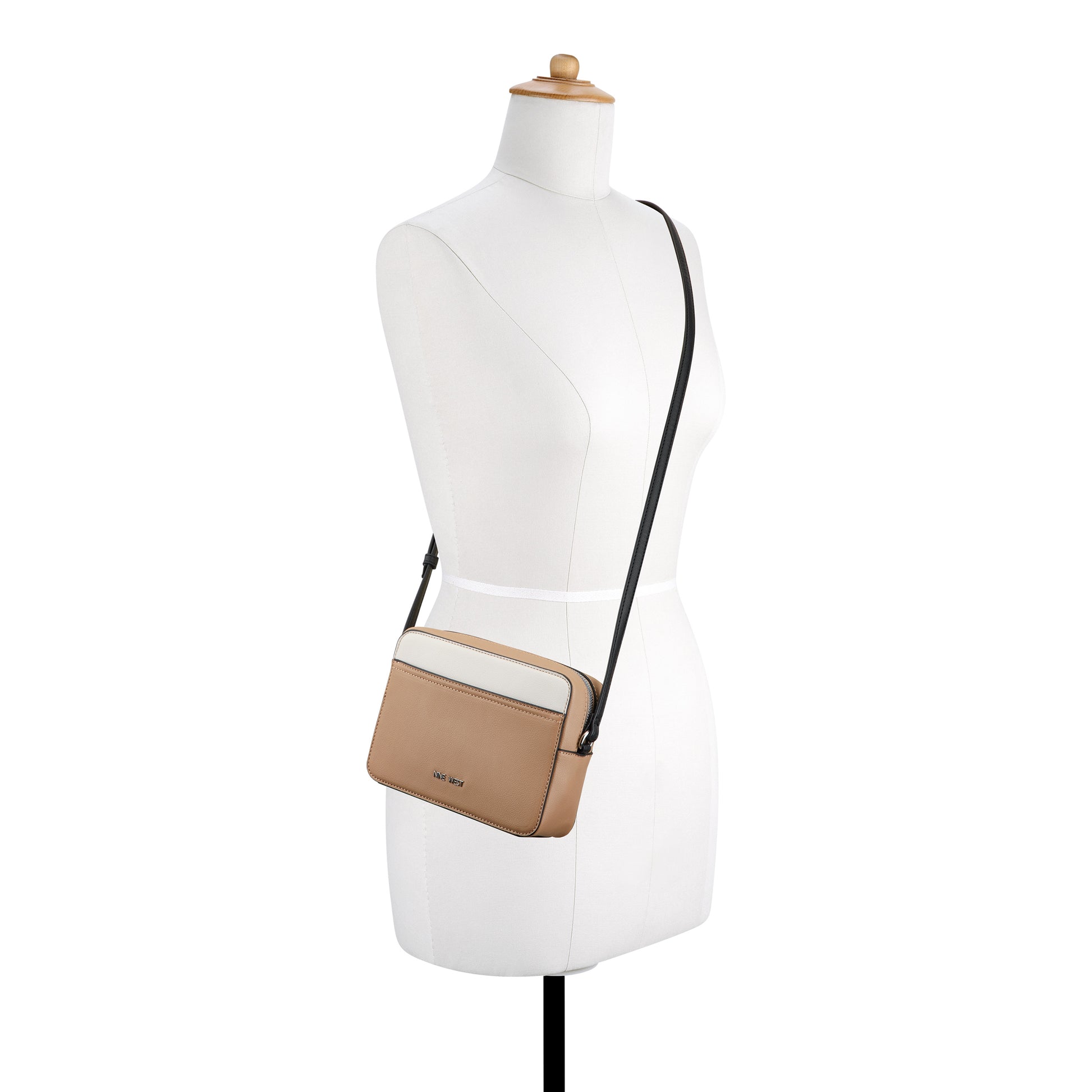 NYM558270 ACCESORIOS CARTERAS CASUAL Camel U
