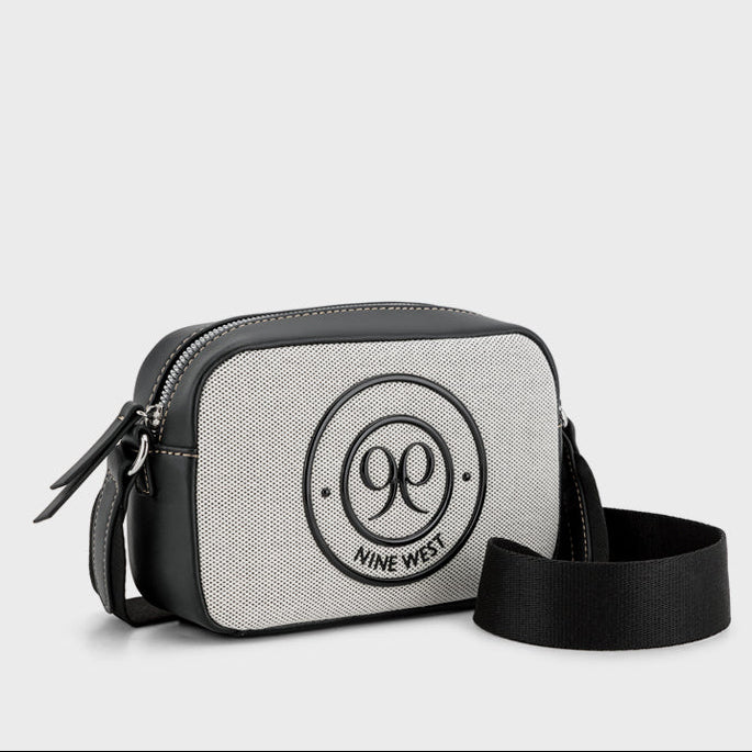 CARTERAS NINE WEST WHITE