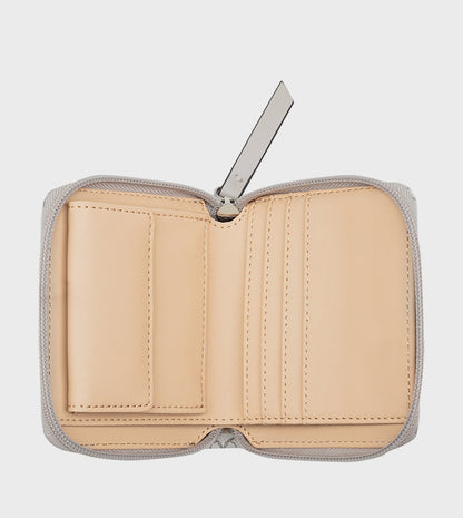 MONEDERO NINE WEST DOVE LOGO