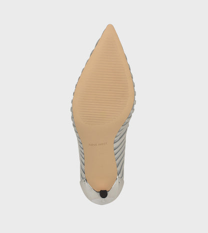TACÓN NINE WEST SILVER