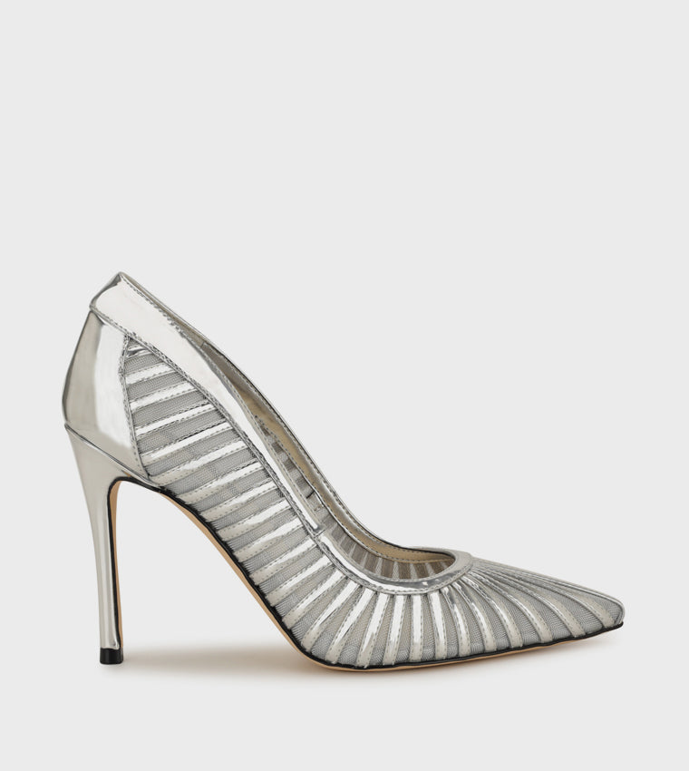 TACÓN NINE WEST SILVER
